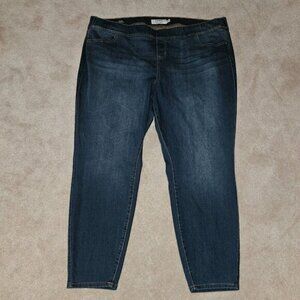 Torrid Denim Lean Jean Size 4R Blue Pull-On Elastic Waistband Jegging